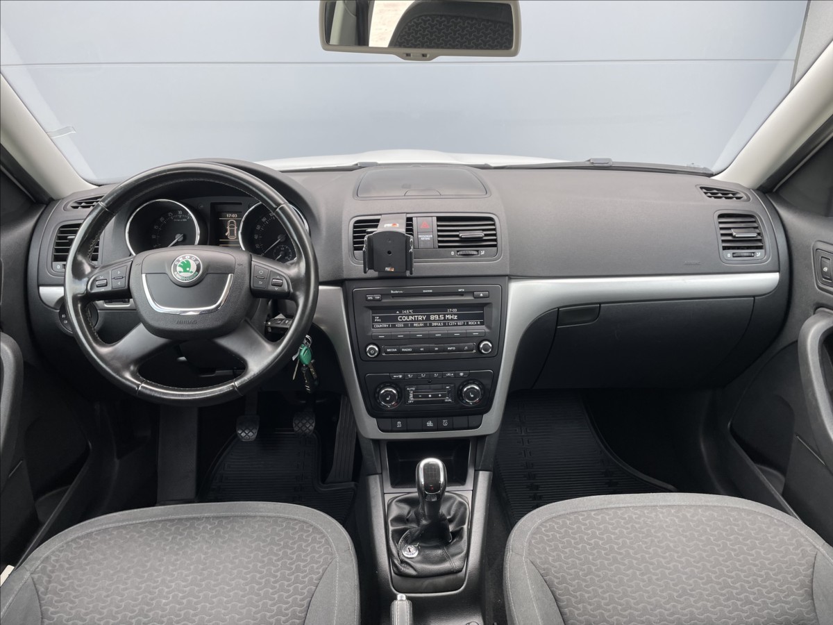 skoda-yeti-2-0-tdi-81kw-4x4-cr - 8