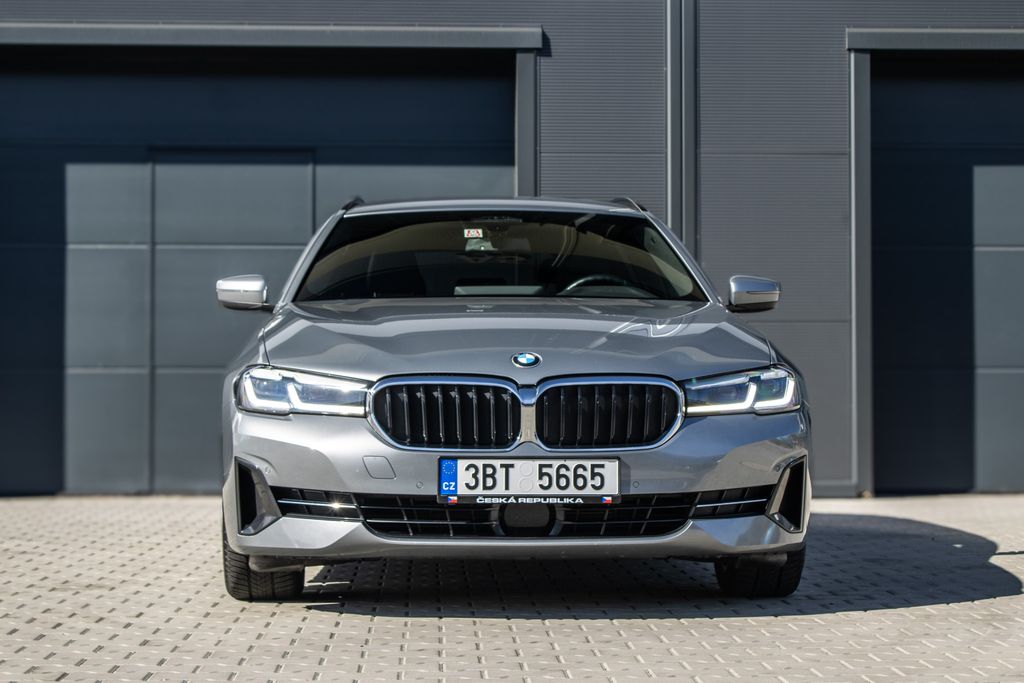bmw-rada-5-530d-210kw-48v-mhev-dph - 1