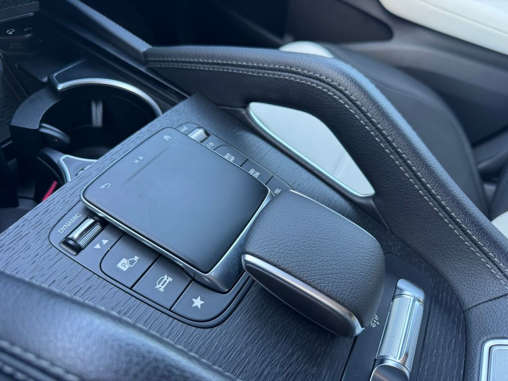mercedes-benz-gle-400d-243kw-4m-vzduch-amg-tazne - 9