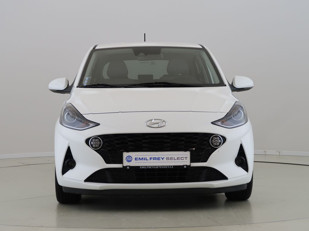 hyundai-i10-1-2mpi-61kw-manual-kamera-cz - 1