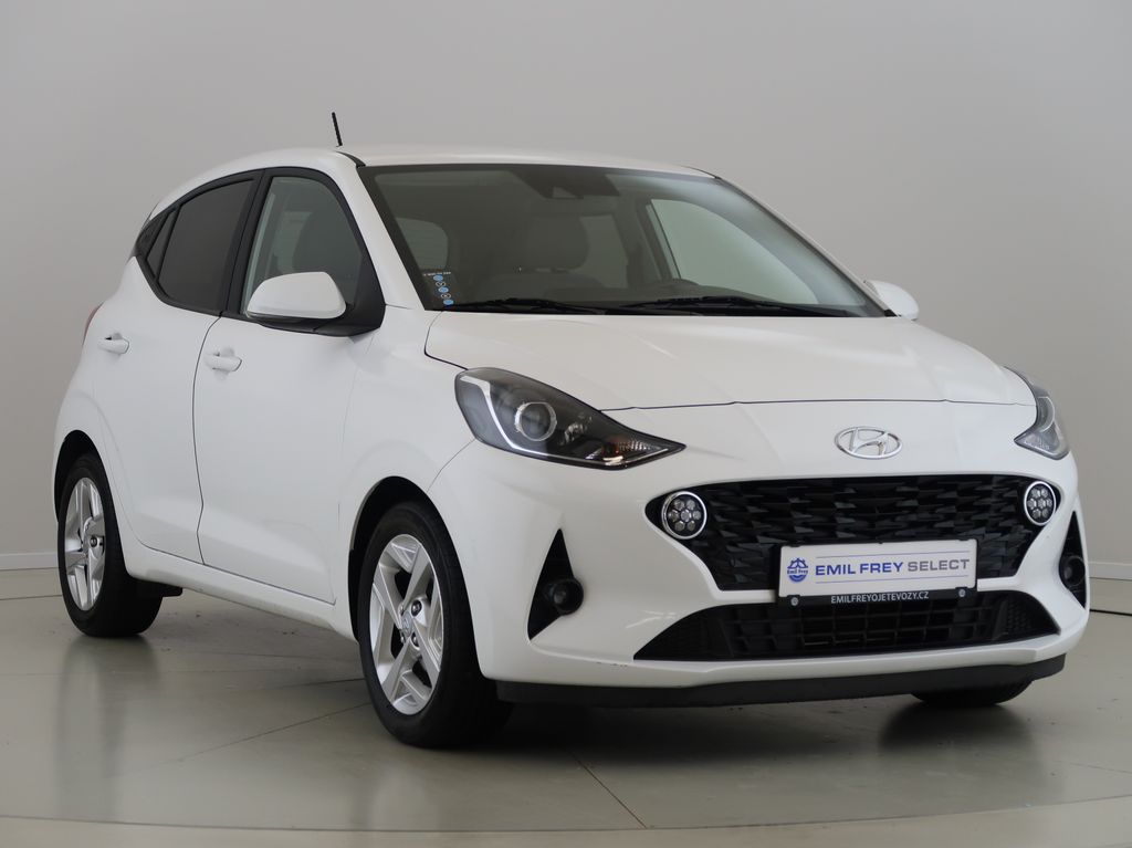 hyundai-i10-1-2mpi-61kw-manual-kamera-cz - 2