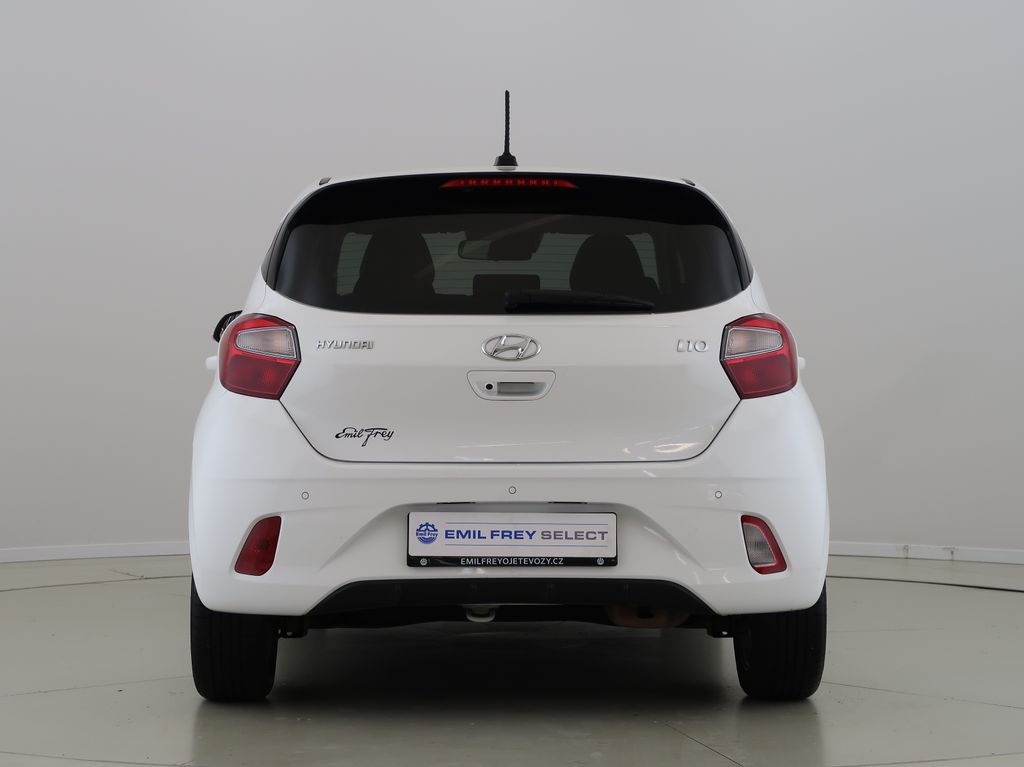 hyundai-i10-1-2mpi-61kw-manual-kamera-cz - 5