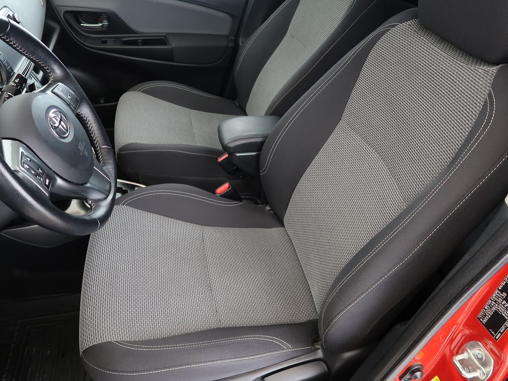 toyota-yaris-1-5hybrid-active-cz - 8