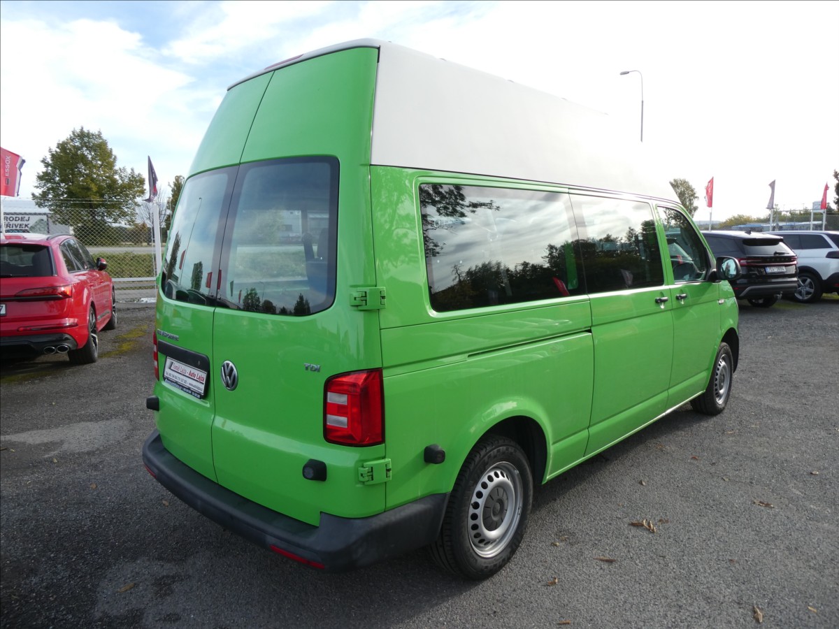 volkswagen-transporter-2-0-tdi-75kw-l2h2-9-mist-2xkola - 8
