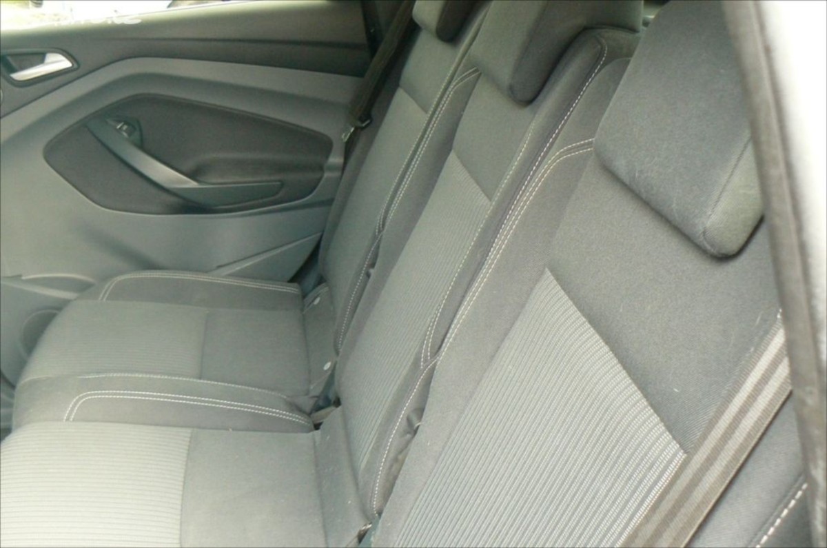 ford-c-max-1-6-tdci-85-kw-titanium - 6