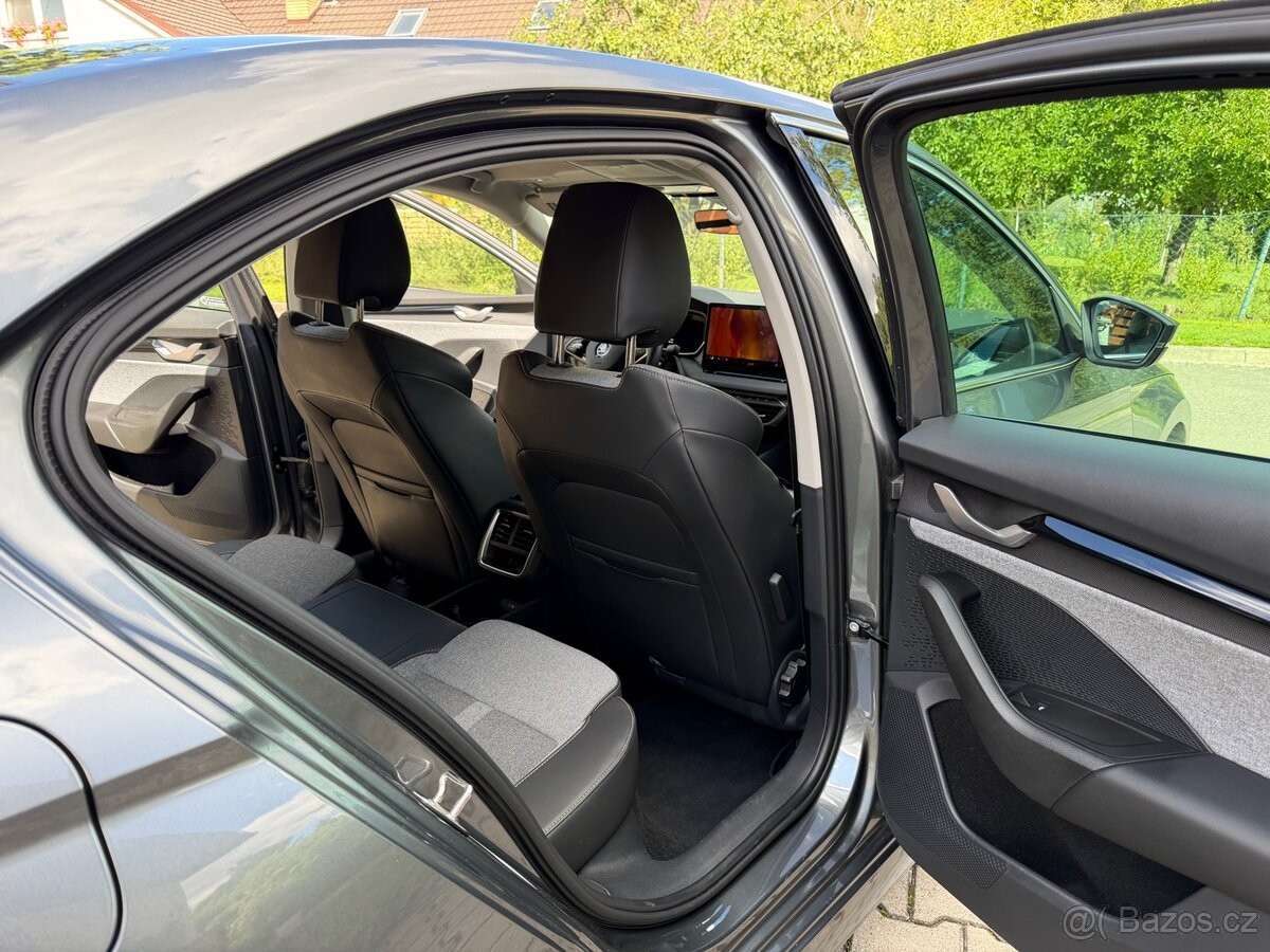 skoda-octavia-1-5-e-tsi-mhew-110kw-top-selection - 6