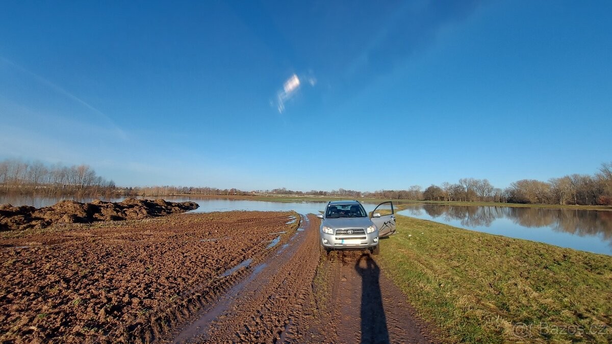 toyota-rav4-2-2-2009 - 9