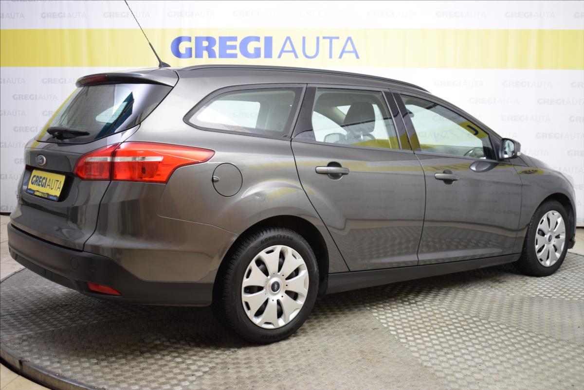 ford-focus-1-5-tdci-pr-servis-super-stav - 5