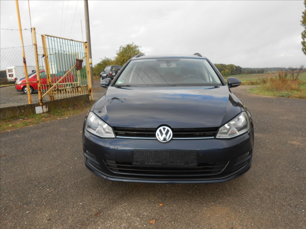 volkswagen-golf-1-2-tsi-77-kw-serviska - 1