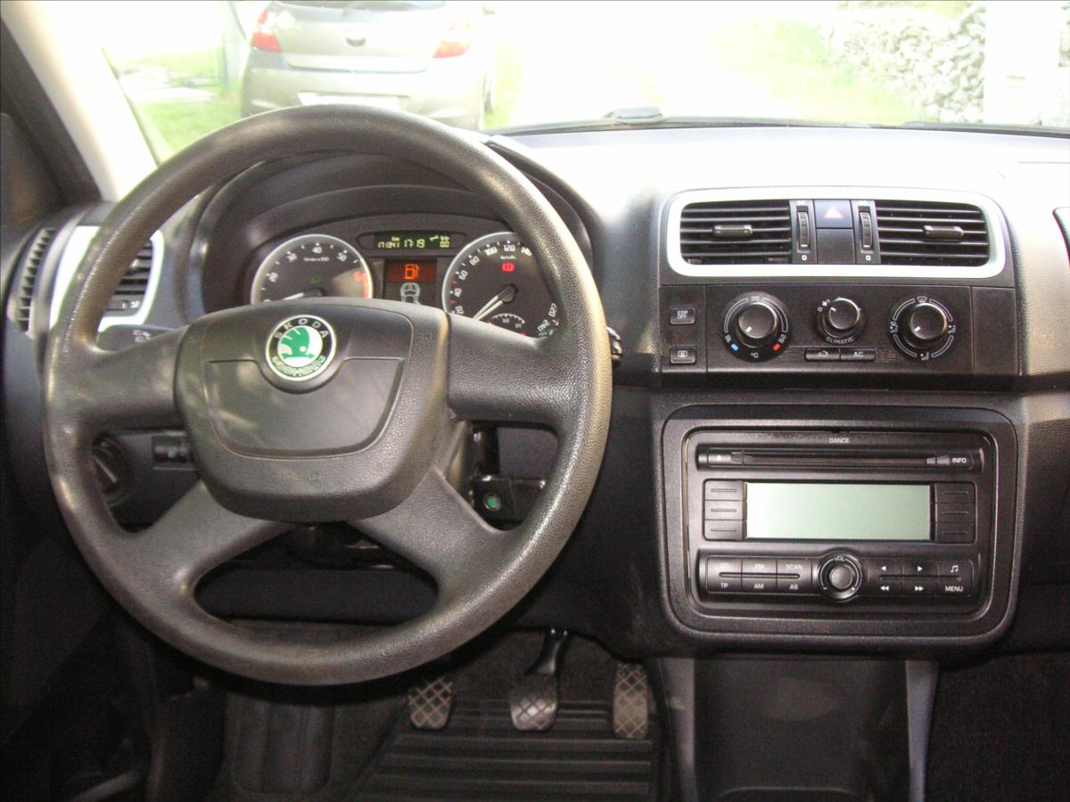 skoda-fabia-1-4-i-16v-serviska - 8