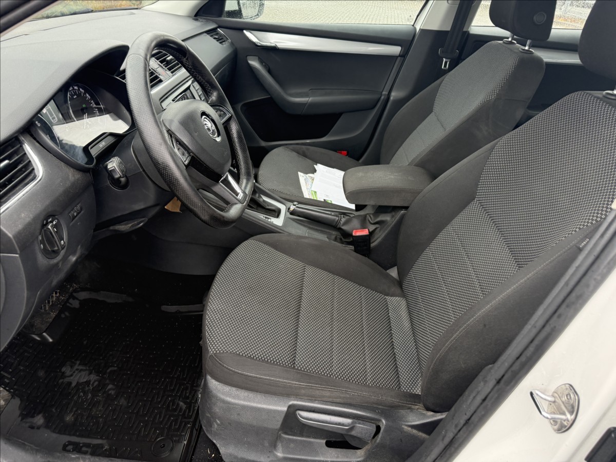 skoda-octavia-1-8-tsi-132kw-4x4-dsg-odp-dph - 6