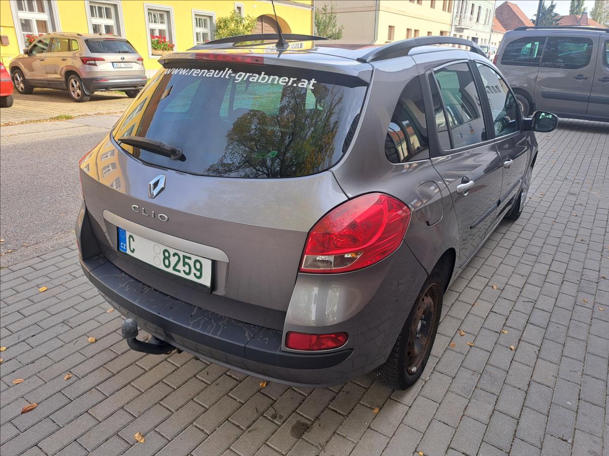 renault-clio-1-2-i-kombi - 9