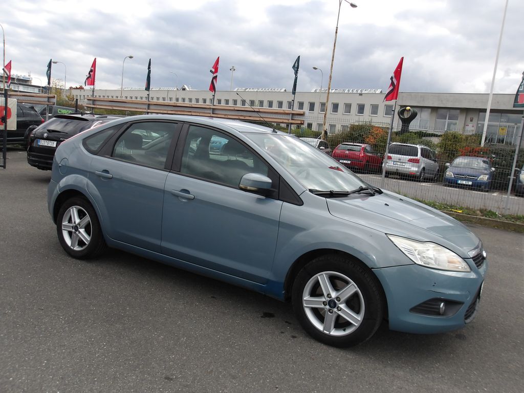 ford-focus-2-0tdci-100kw - 7