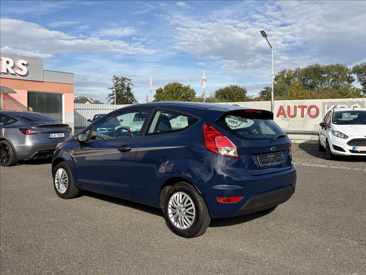 ford-fiesta-1-2-i-ctyrvalec-zachovala - 6