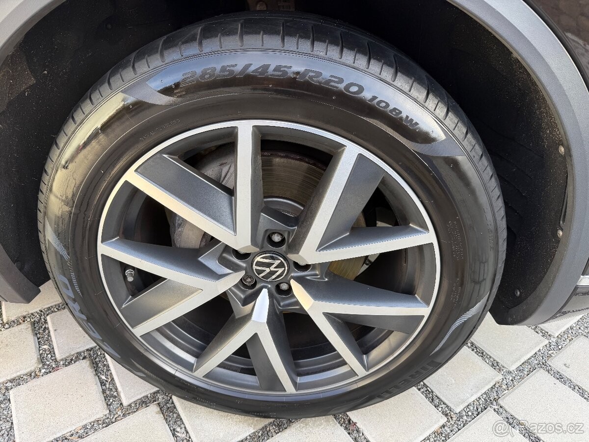 volkswagen-touareg-3-0-v6-210kw-top-stav - 6
