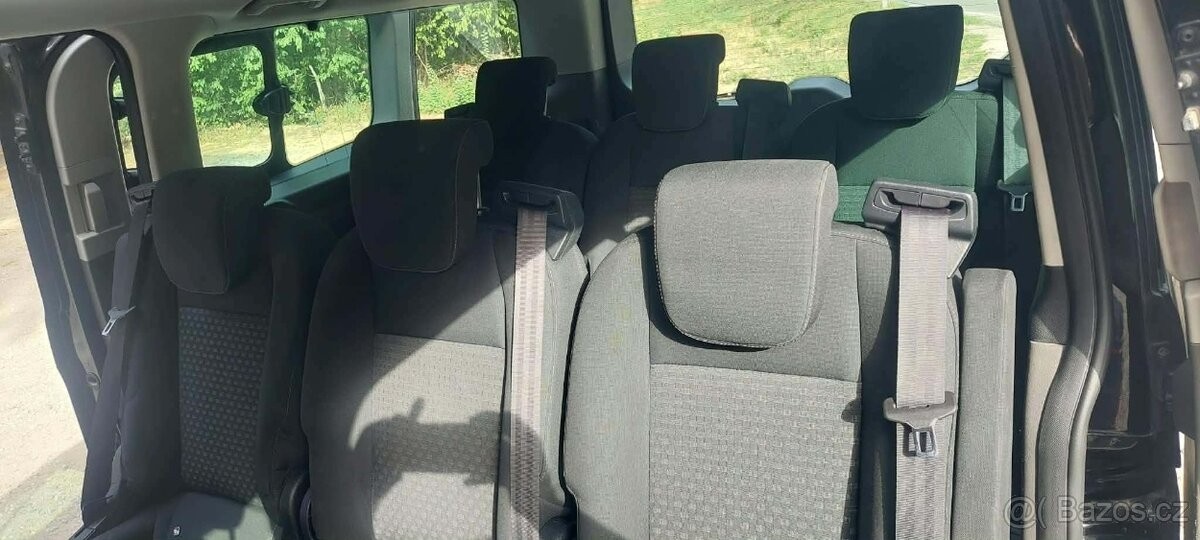 ford-tourneo-custom-2-0-tdci - 5
