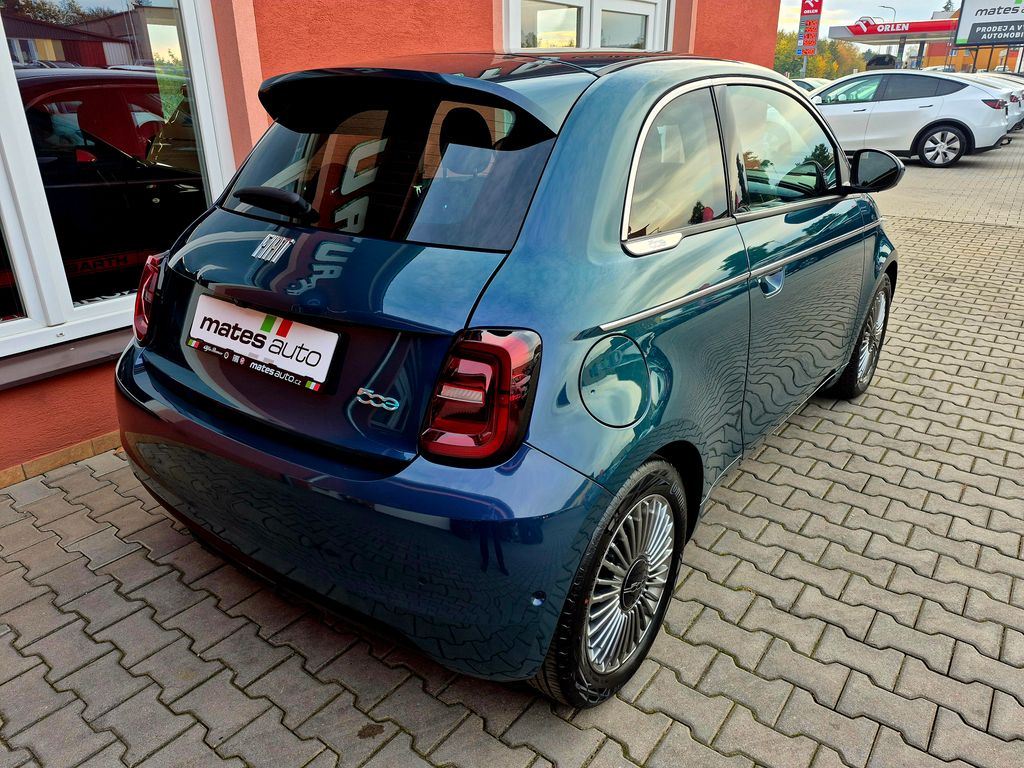 fiat-500e-42kwh-87kw-drive-odpocet-dph-soh-95 - 5