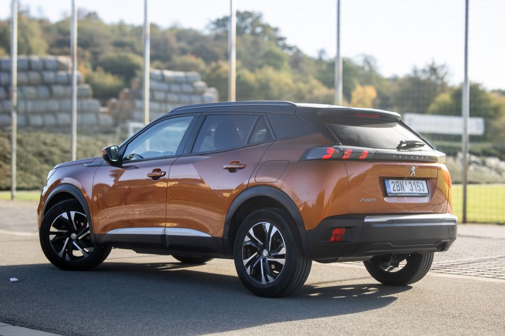 peugeot-2008 - 6