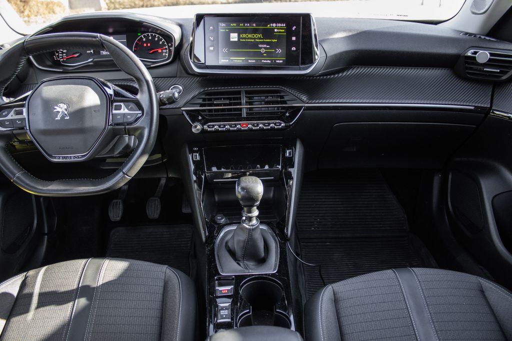 peugeot-2008 - 9