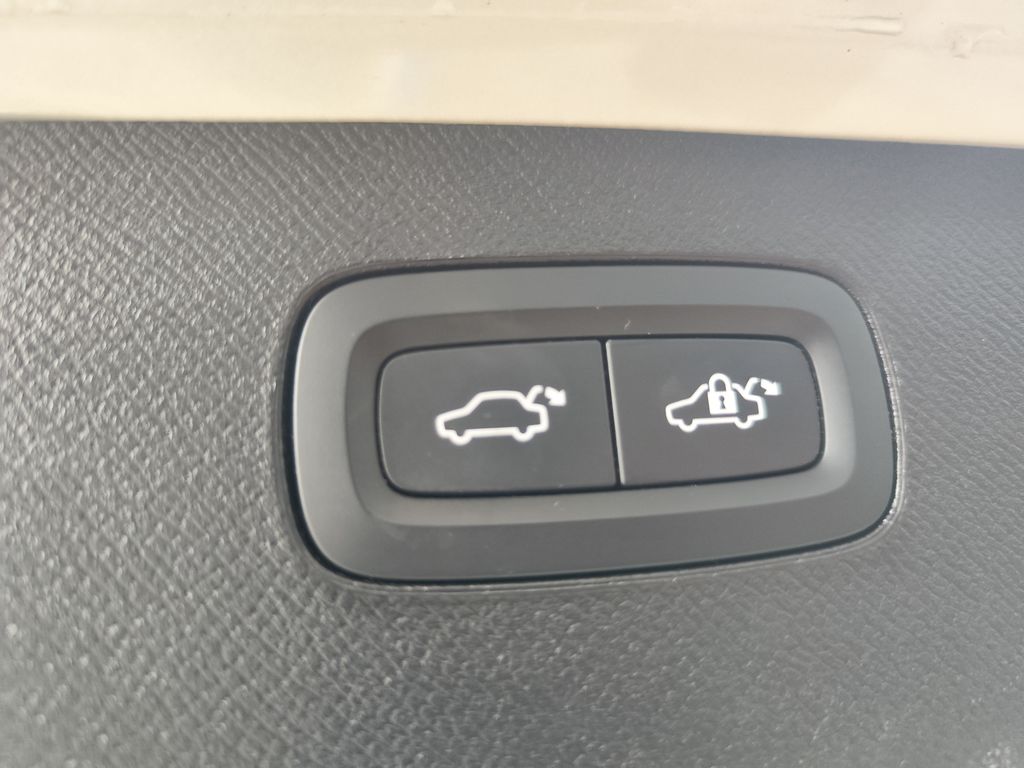 volvo-xc90-b5-2-0-173kw-inscription-at-4x4 - 9