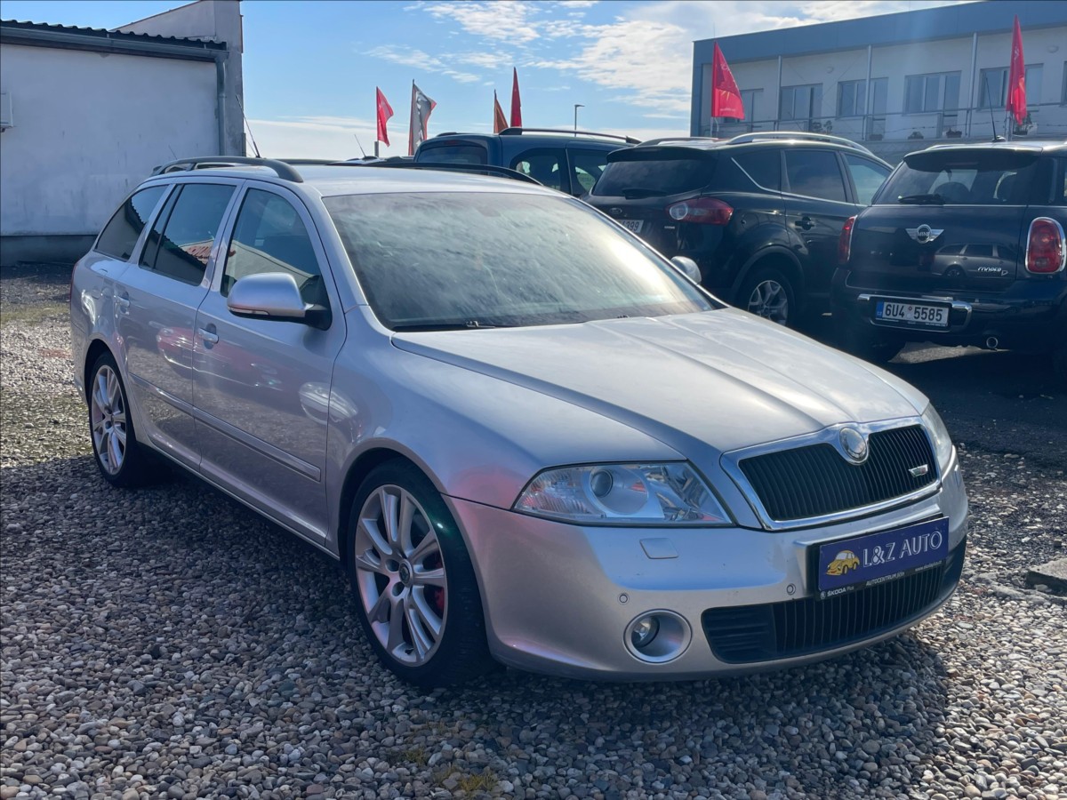 skoda-octavia-2-0-tsi-rs - 2