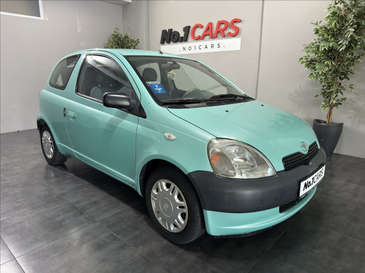 toyota-yaris-1-0-vvt-i-slusny-stav-stk - 1