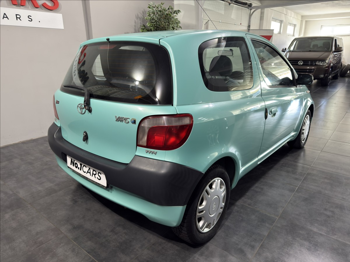 toyota-yaris-1-0-vvt-i-slusny-stav-stk - 4