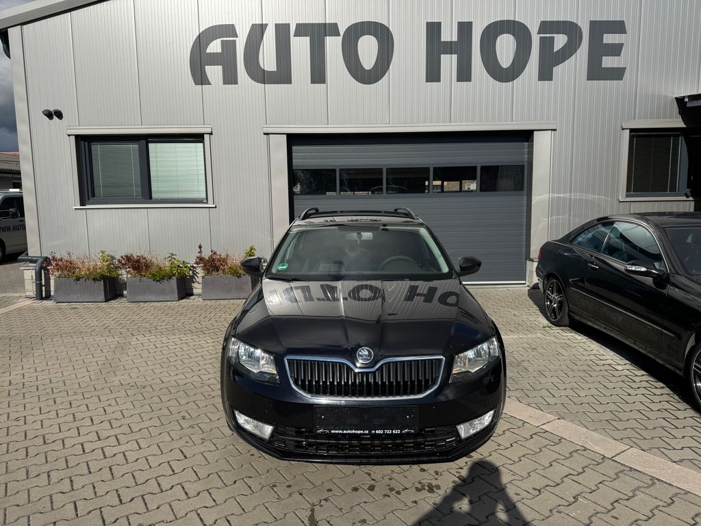 skoda-octavia-combi-2-0-tdi-ambition - 1