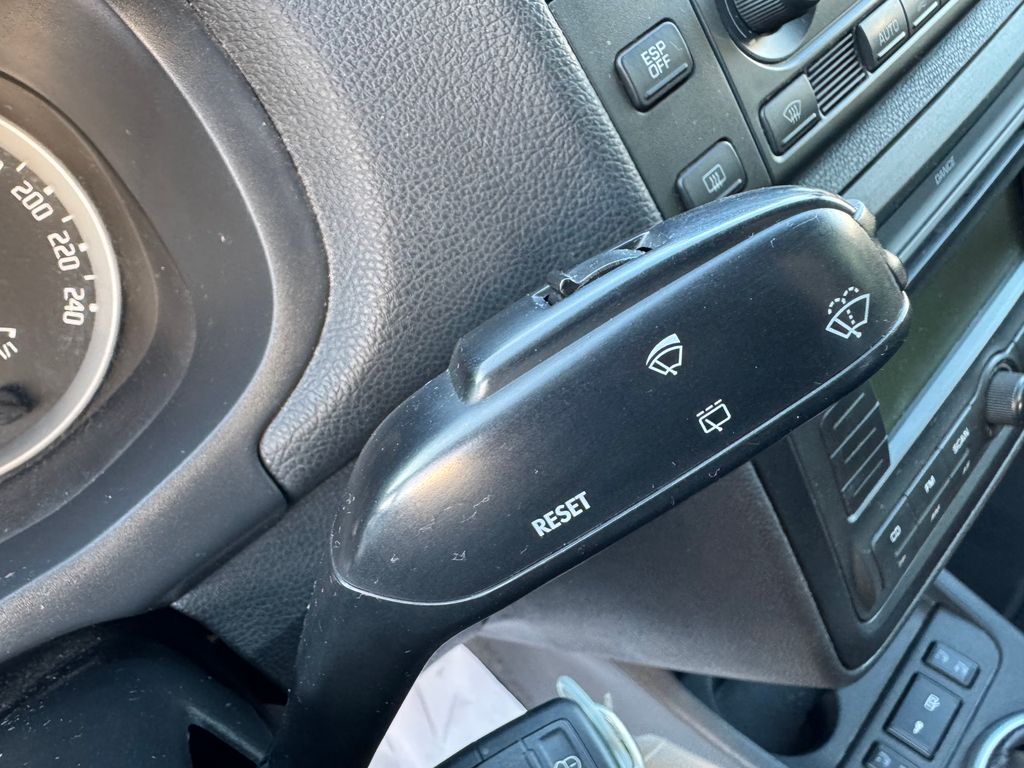 skoda-roomster-1-6i-16v-style - 9