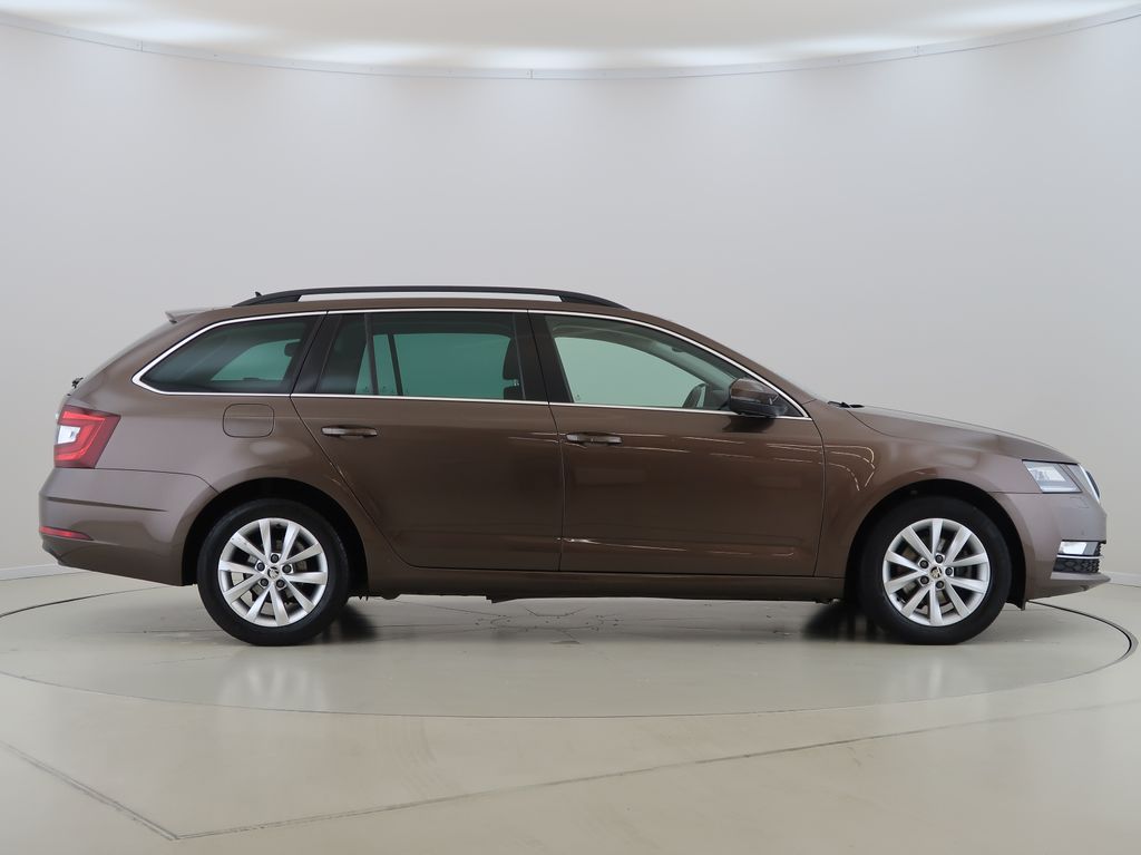 skoda-octavia-1-5-tsi-110kw-style-dsg-cz - 3