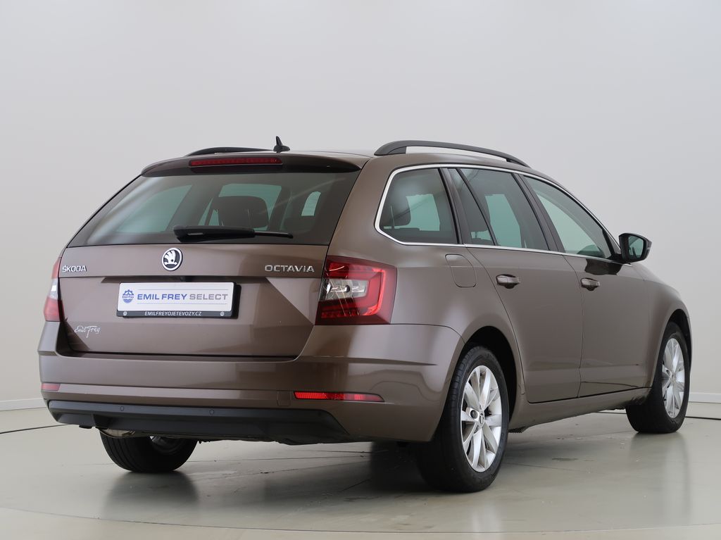 skoda-octavia-1-5-tsi-110kw-style-dsg-cz - 4