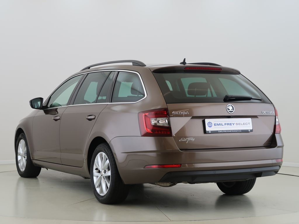 skoda-octavia-1-5-tsi-110kw-style-dsg-cz - 7