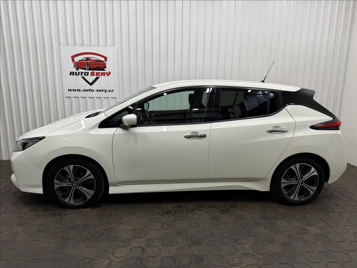 nissan-leaf-n-connecta-110kw-soh-91 - 3