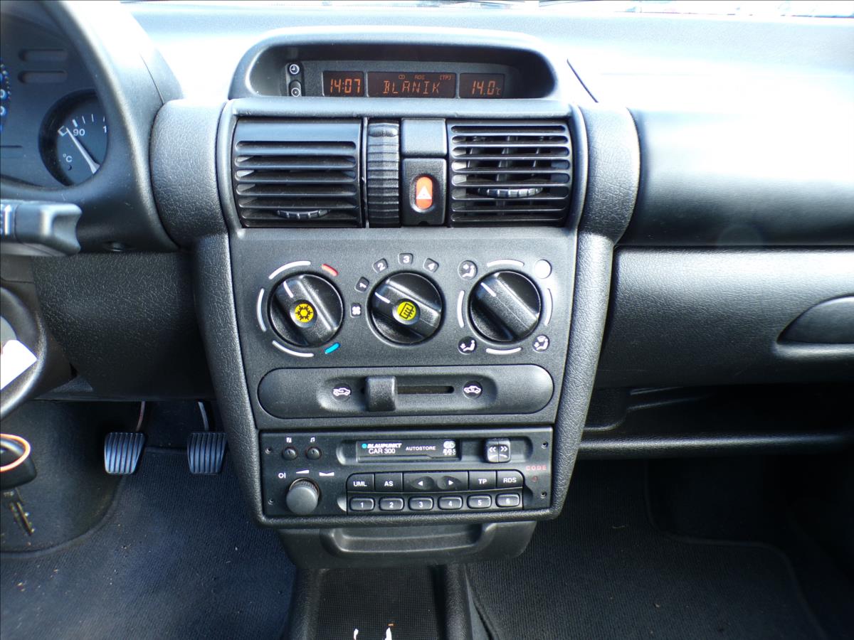 opel-corsa-1-2-16v-eko-poplatek-zaplacen - 8
