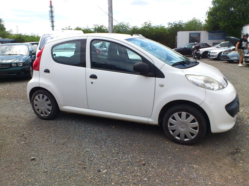 peugeot-107-junior-998-i - 2