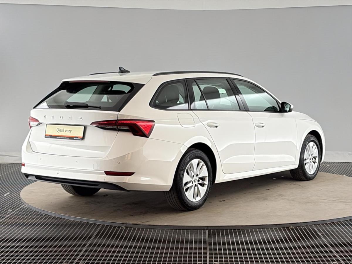 skoda-octavia-2-0-tdi-7dsg-ambition-plus - 1