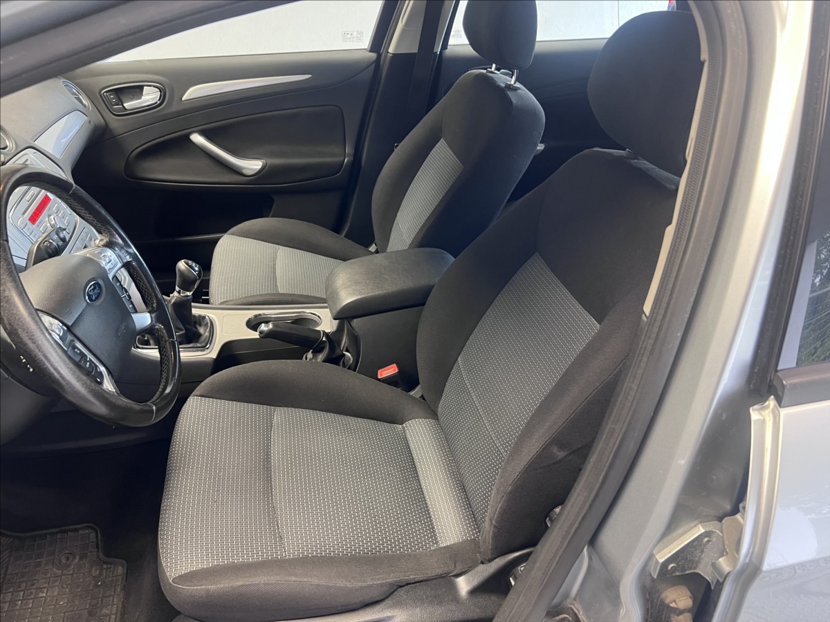 ford-mondeo-2-0-16v - 8