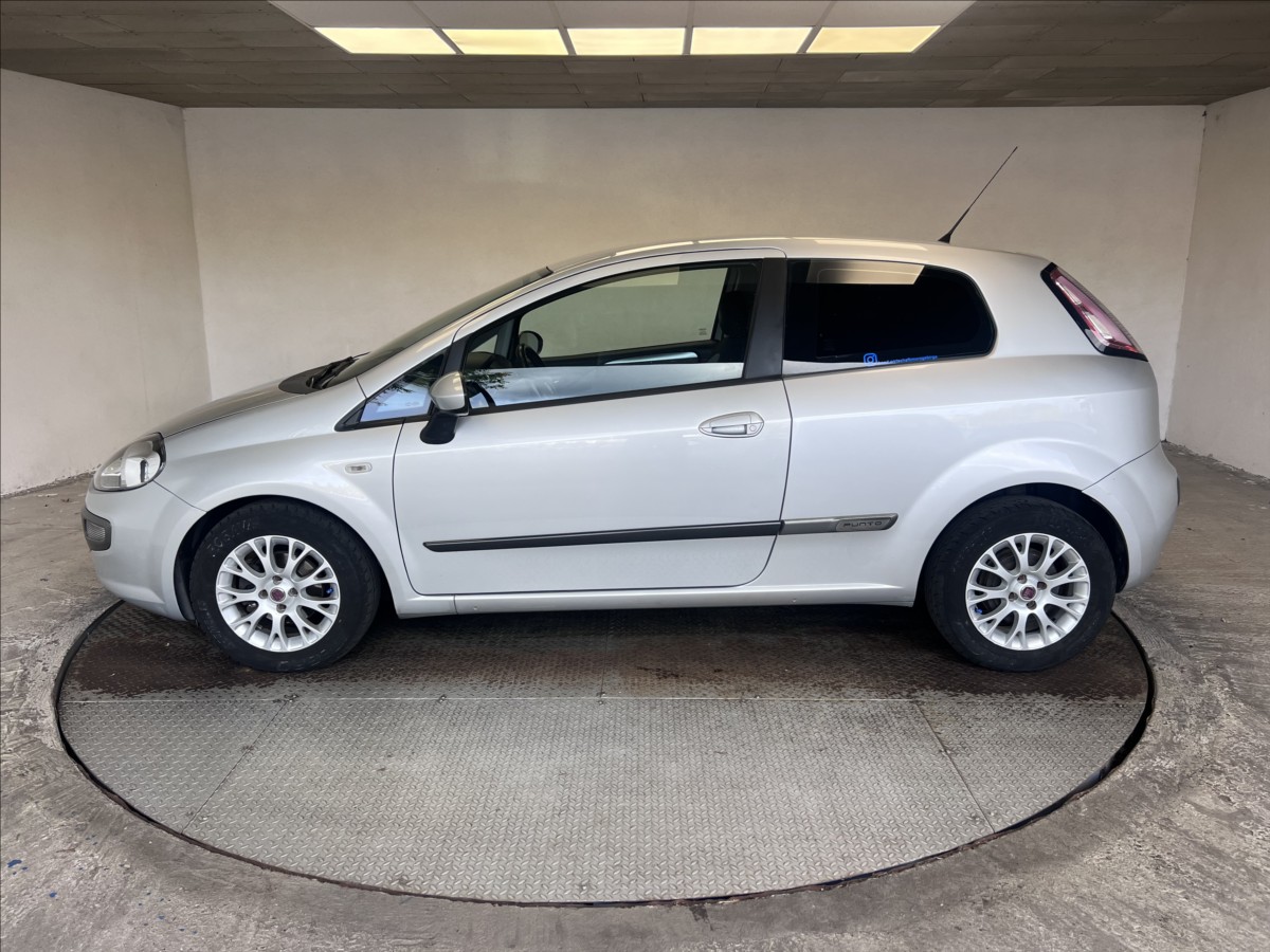 fiat-grande-punto-1-4-i - 2