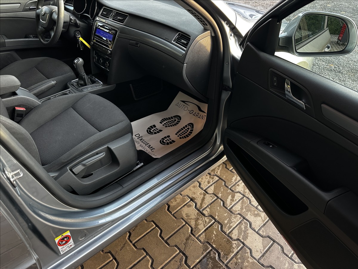 skoda-superb-1-4-tsi-92kw-combi-101-tis-km - 6