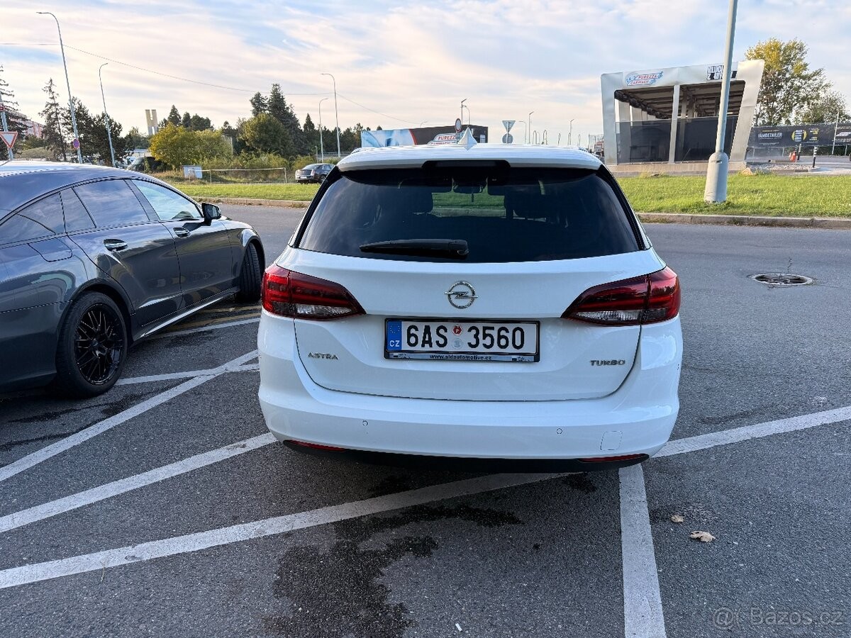 opel-astra-1-4-k-sports-tourer - 8