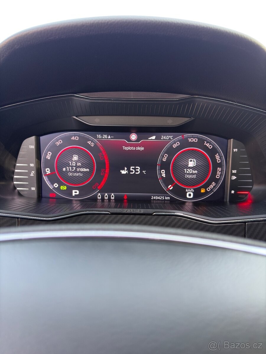skoda-superb-2-0-sportline - 3