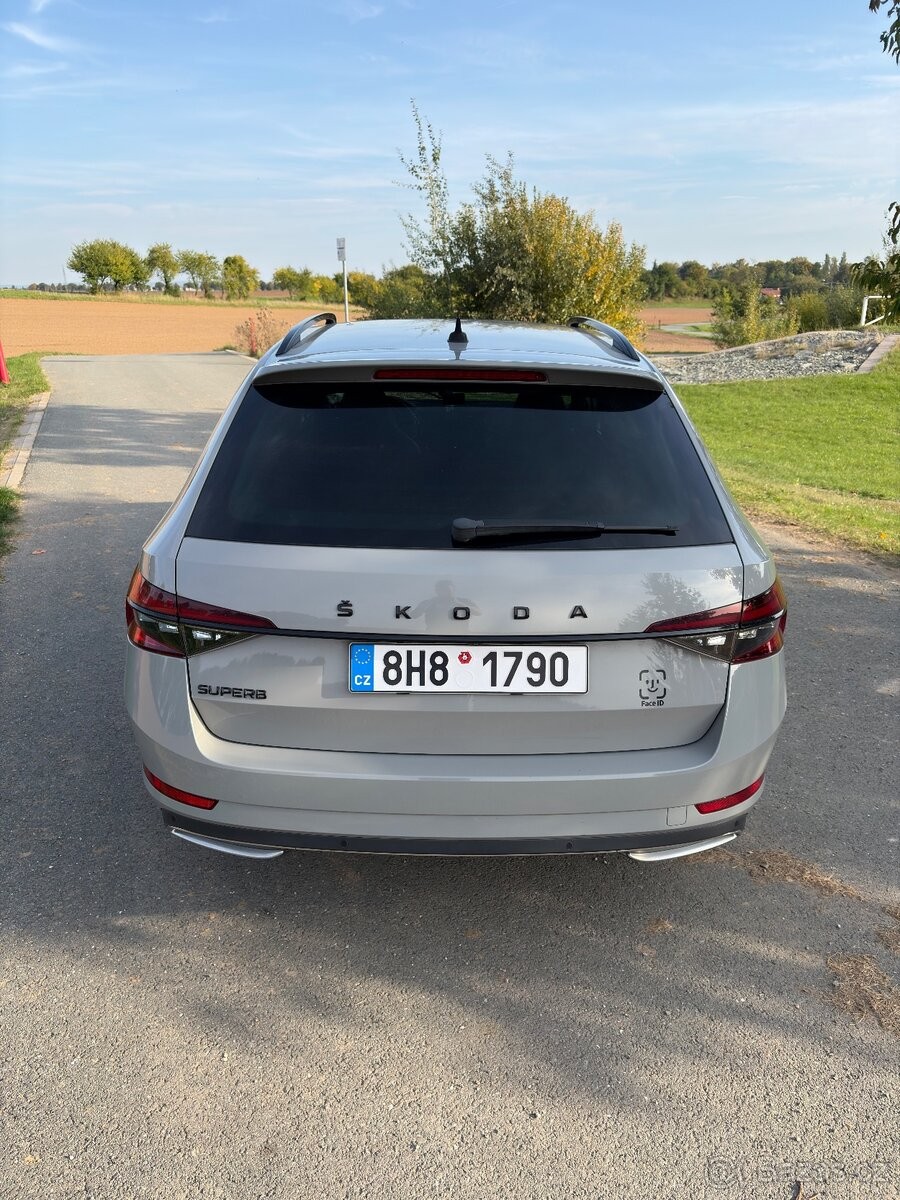 skoda-superb-2-0-sportline - 7