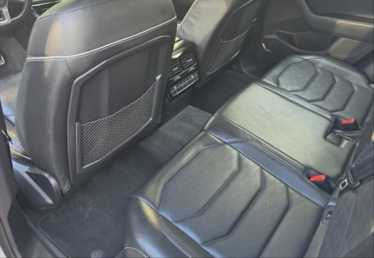 volkswagen-touareg-3-0 - 6
