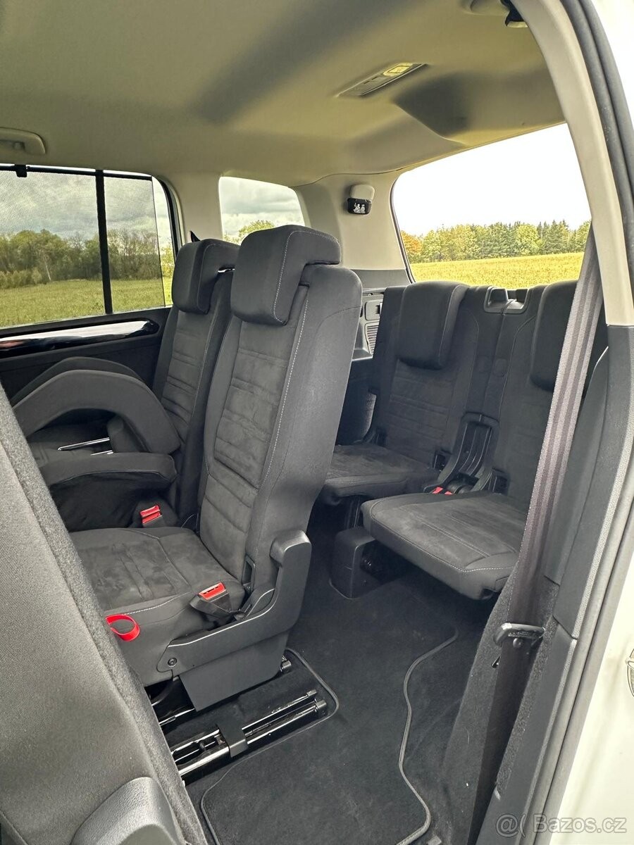 volkswagen-touran-1-4-highline-tsi-7-mist - 8