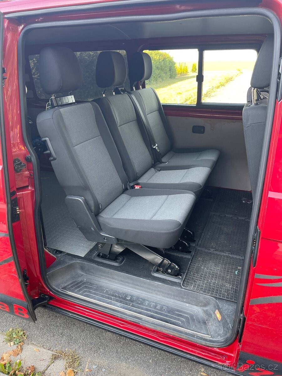 volkswagen-transporter-2-0-tdi-110kw - 9