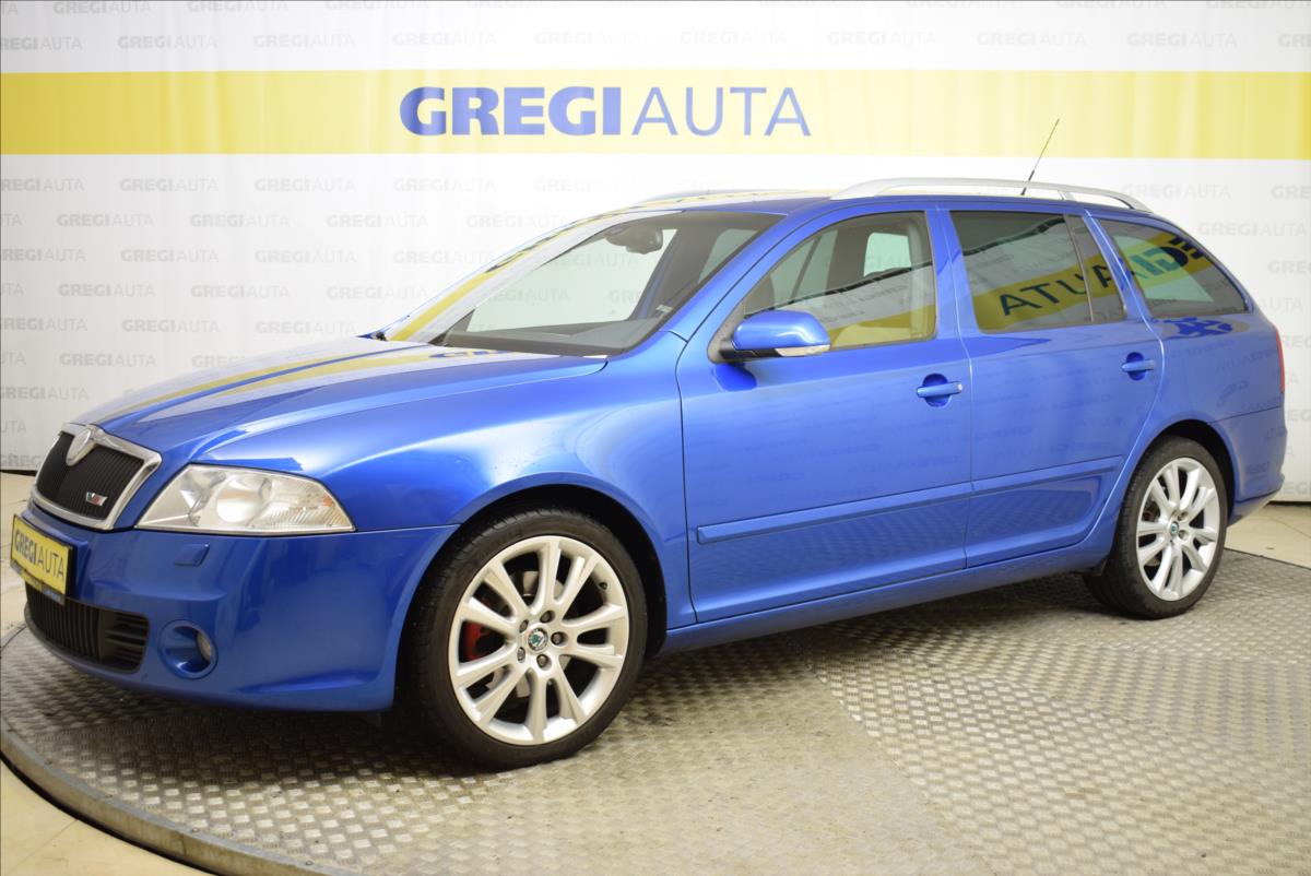 skoda-octavia-2-0-tdi-rs-1-maj-servisovano - 1