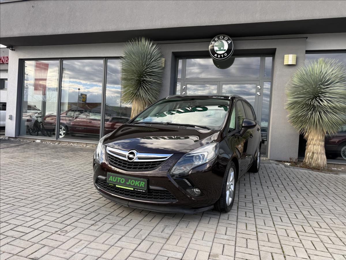 Opel Zafira 1,4 TURBO 103kW  TOURER ALU 2. MAJITEL