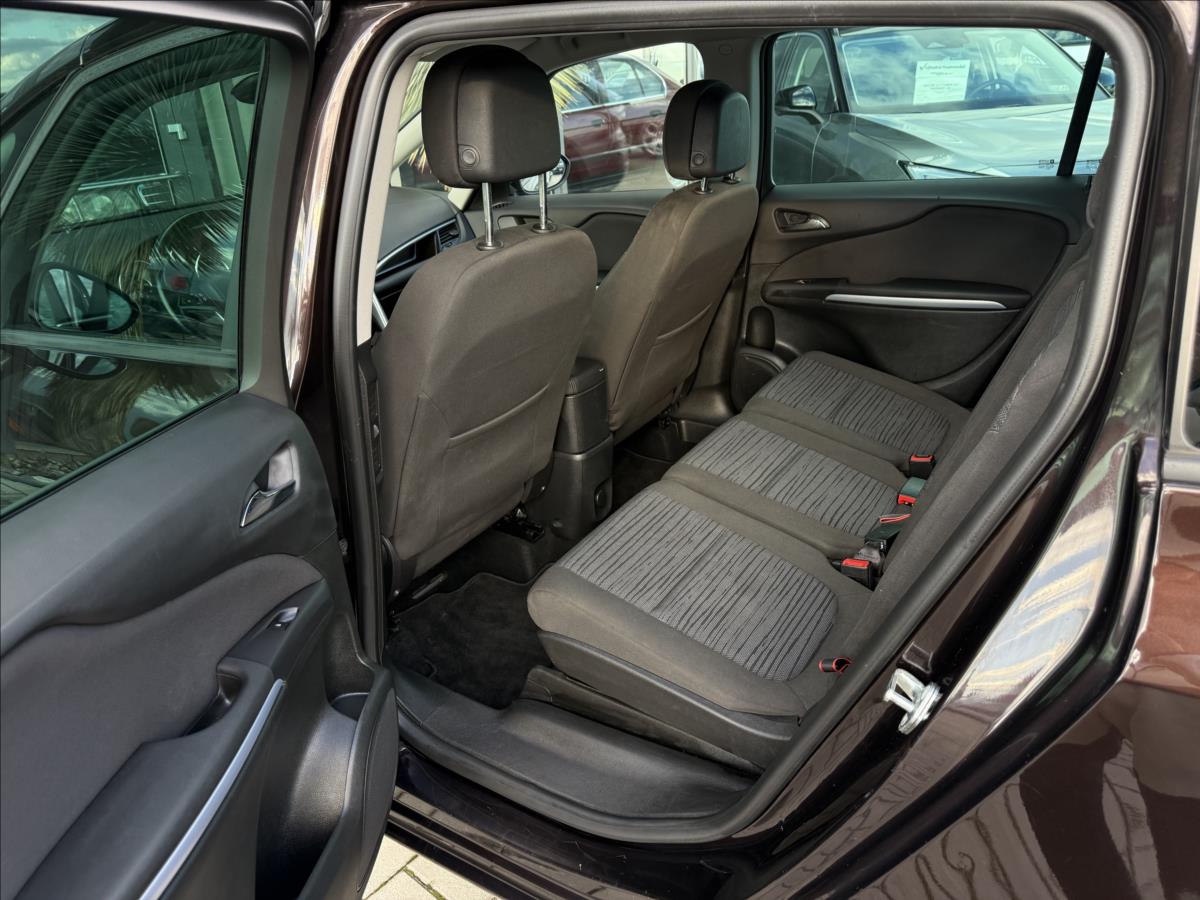 opel-zafira-1-4-turbo-103kw-tourer-alu-2-majitel - 9