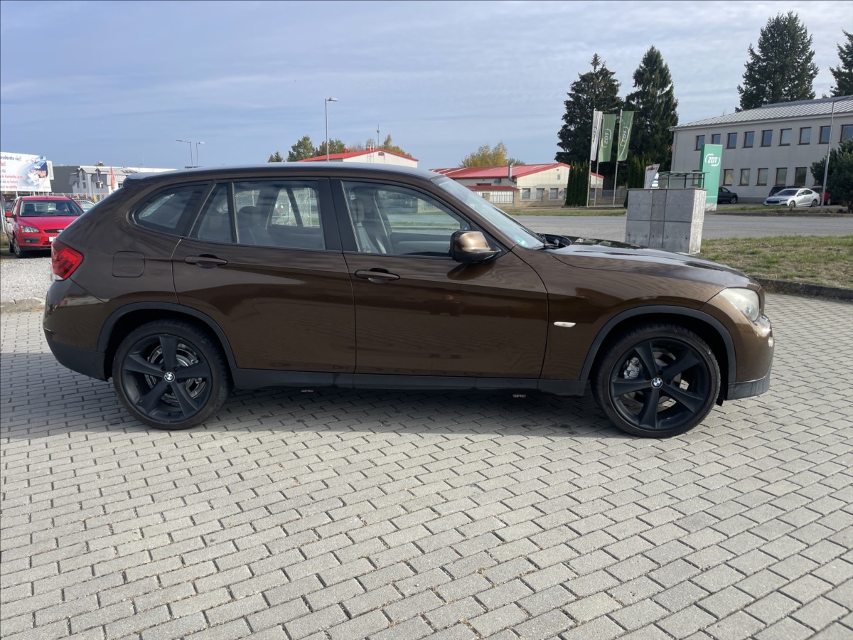 bmw-x1-2-0-d-x-drive-130kw-xenon-klima - 4