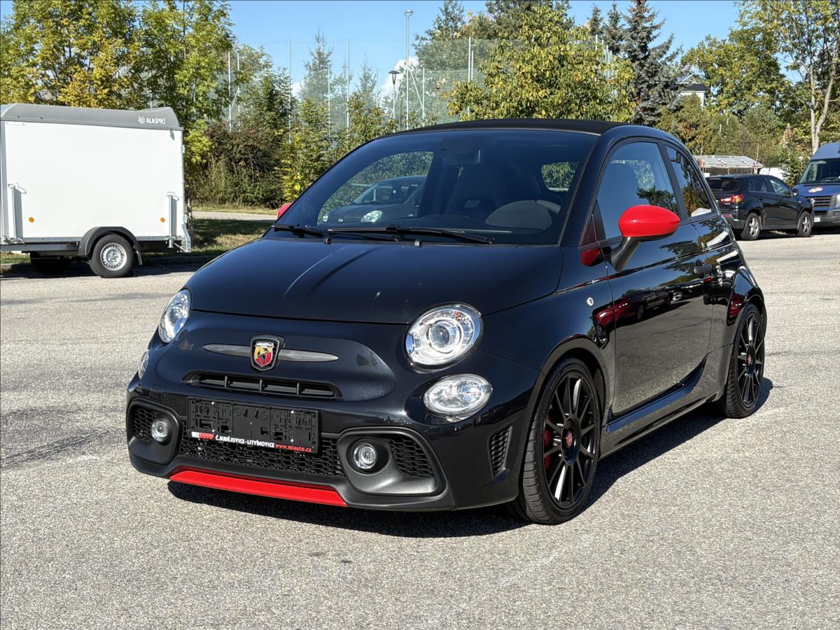 Abarth 595C 1,4 ESSEESSE 132 kW,Xenon,Navi